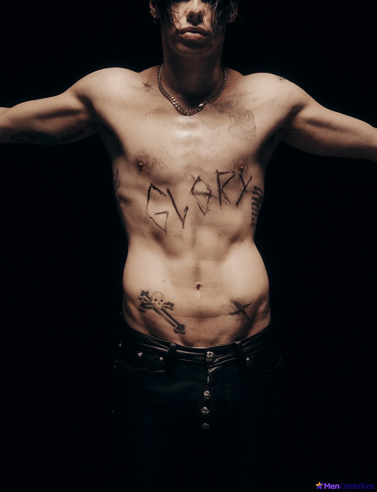 Yungblud nude and nsfw photos