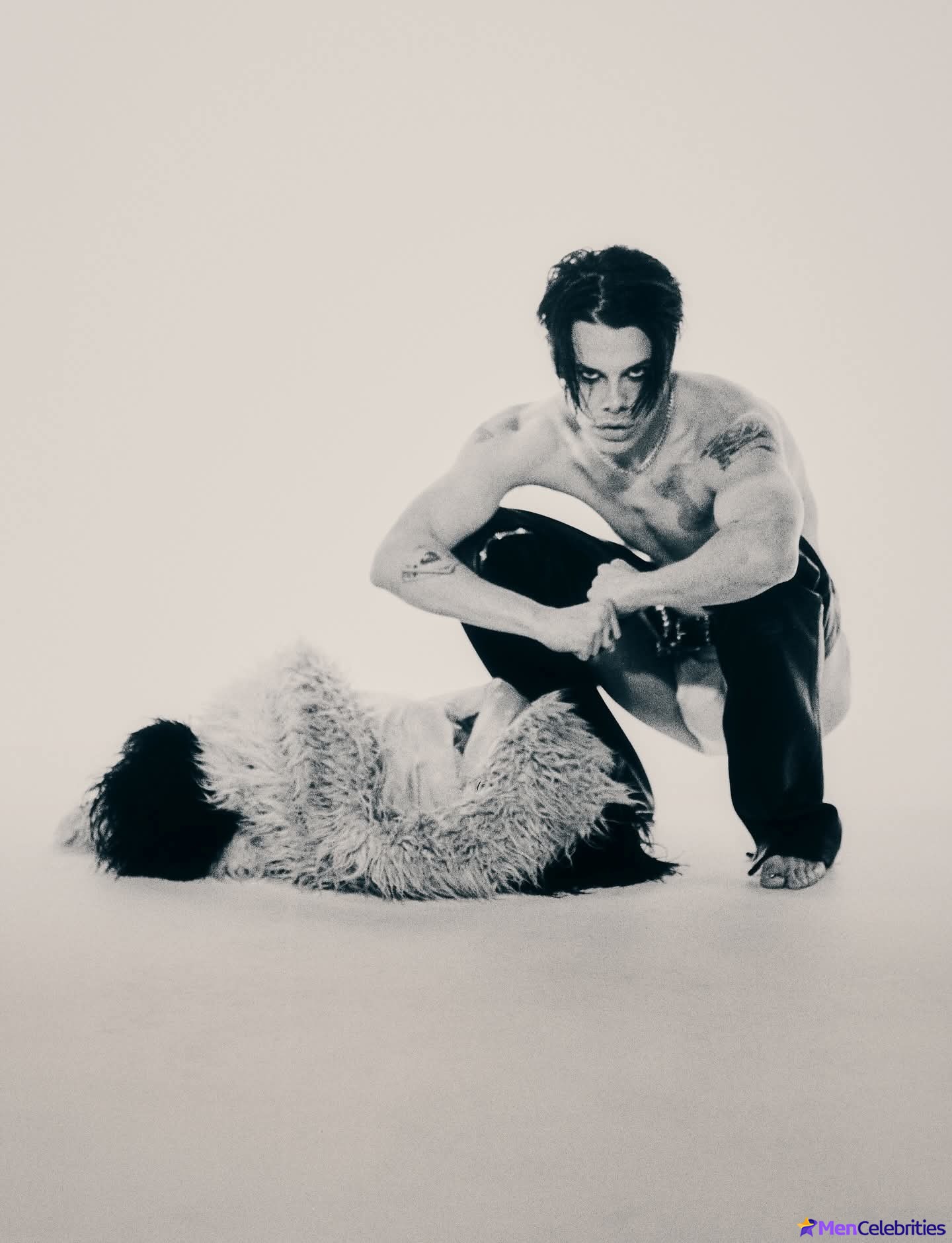Yungblud nude and nsfw photos