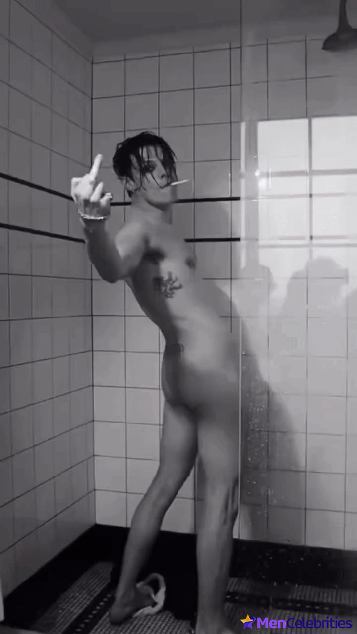 Yungblud nude and nsfw photos