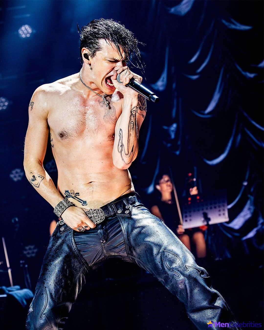 Yungblud nude and nsfw photos