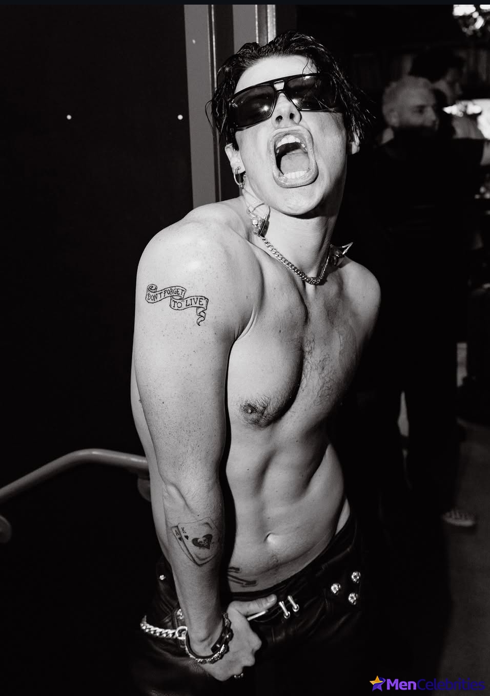 Yungblud nude and nsfw photos