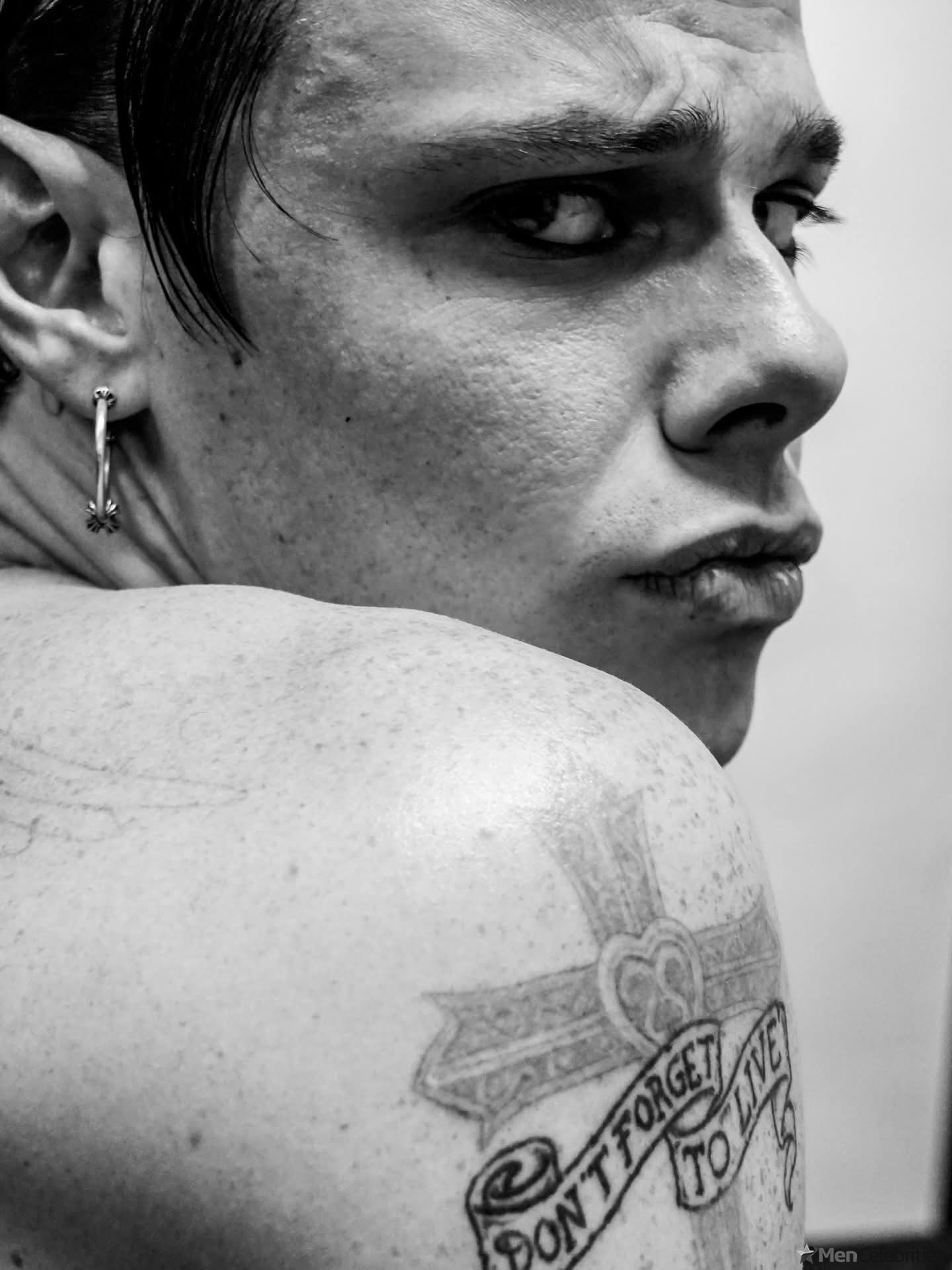 Yungblud nude and nsfw photos