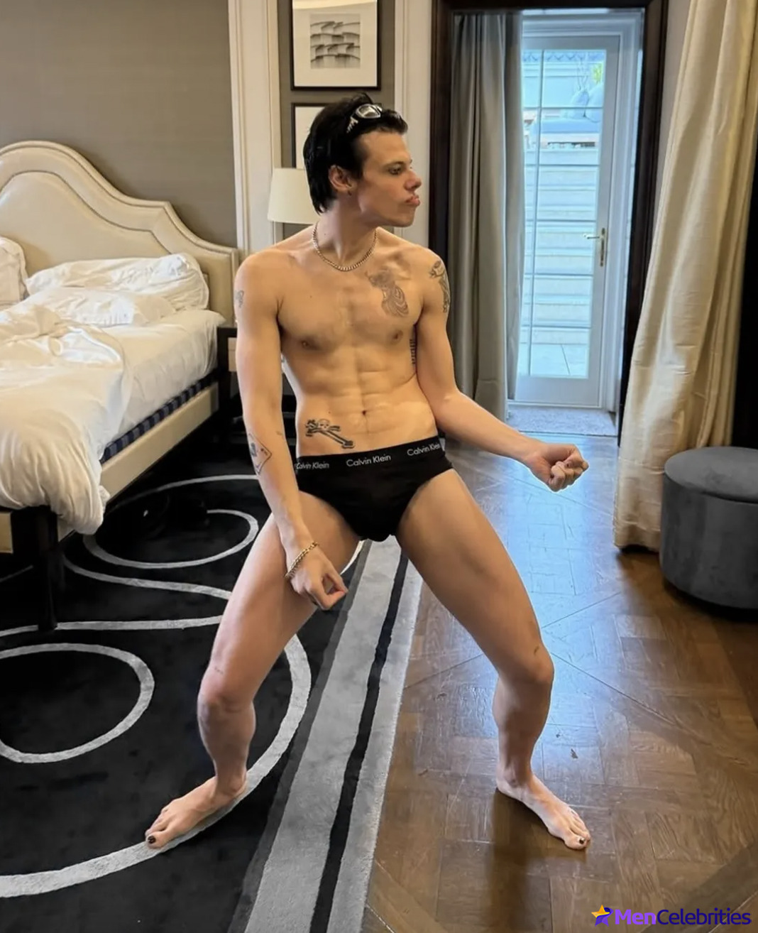 Yungblud nude and nsfw photos
