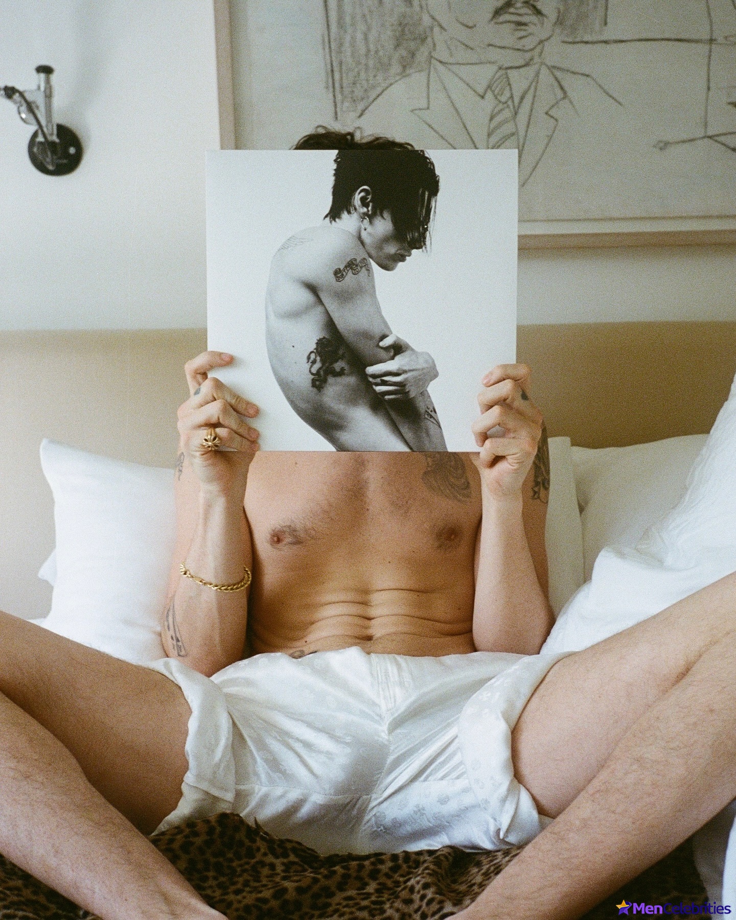 Yungblud nude and nsfw photos