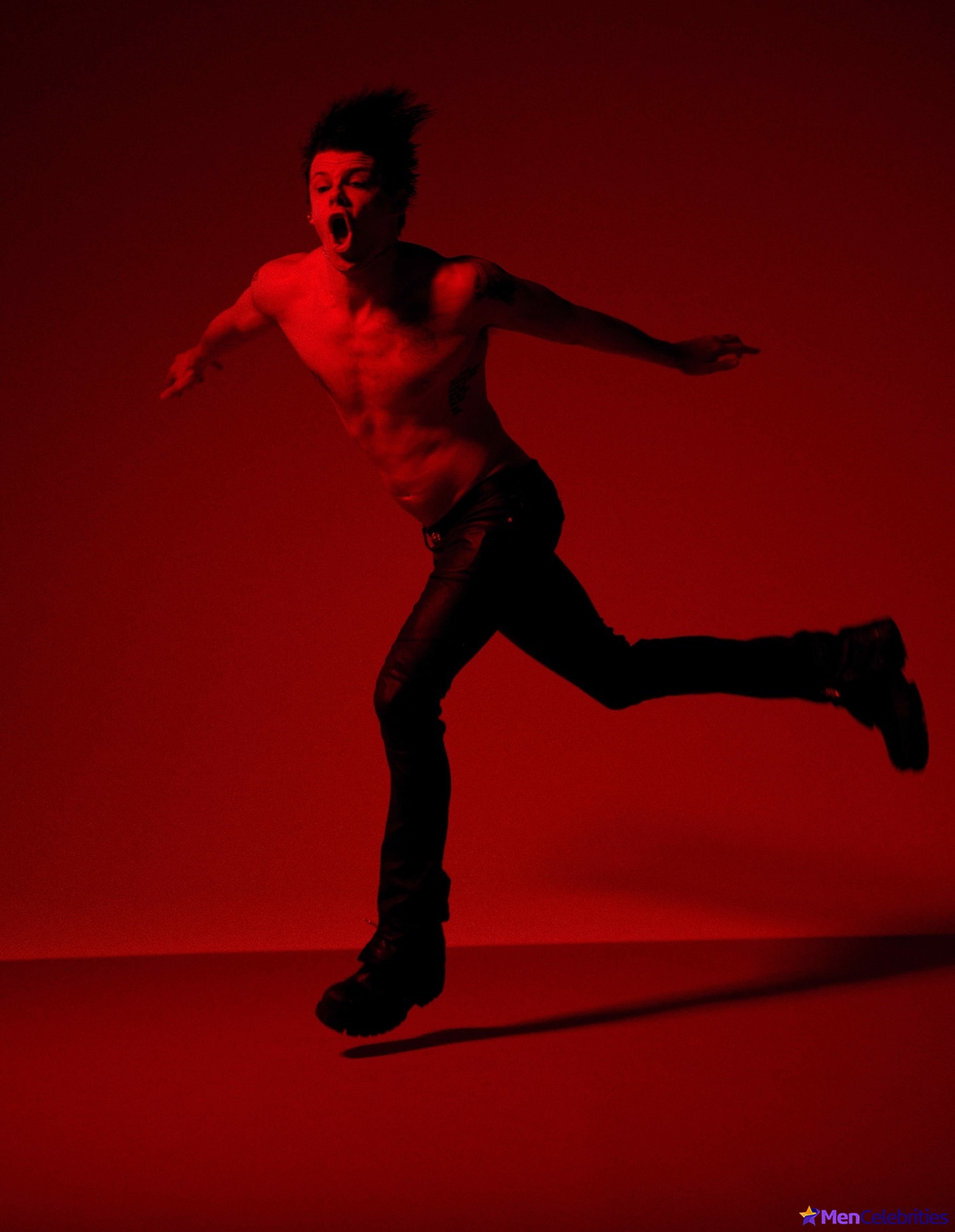 Yungblud nude and nsfw photos