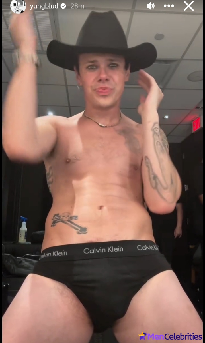 Yungblud penis bulge