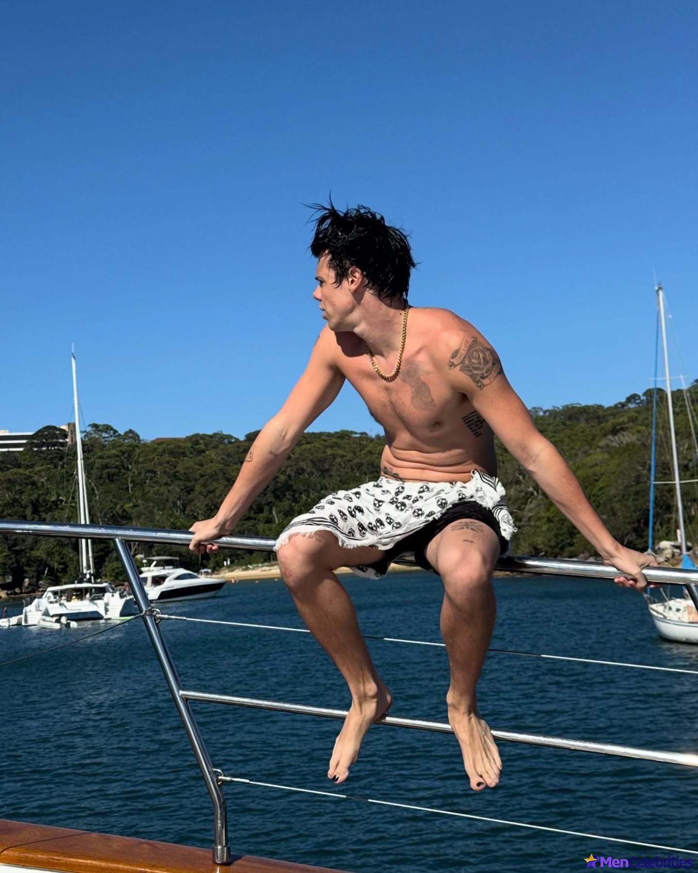 Yungblud paparazzi nude and sexy shots