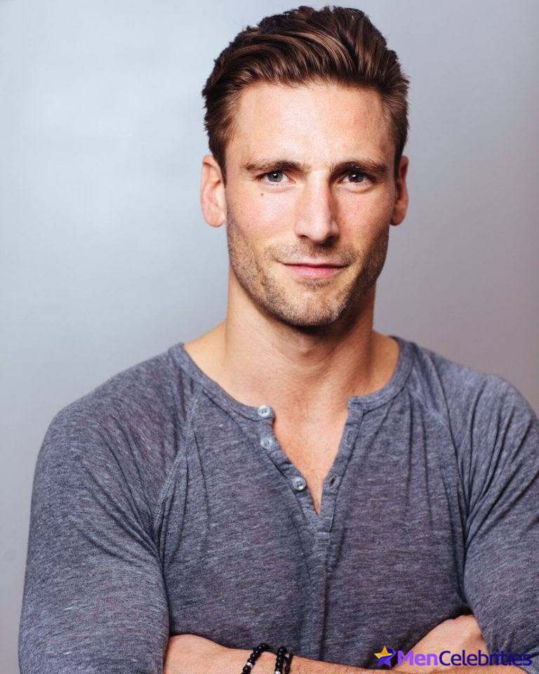 Andrew W Walker sexy photos