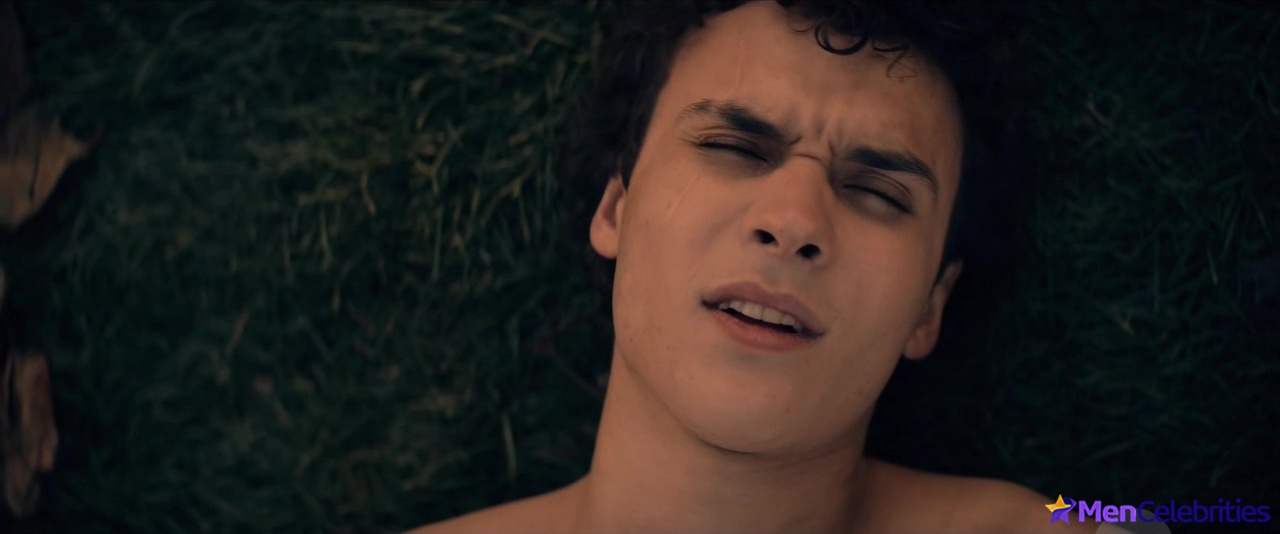 Benjamin Wadsworth nude and sex NSFW scenes