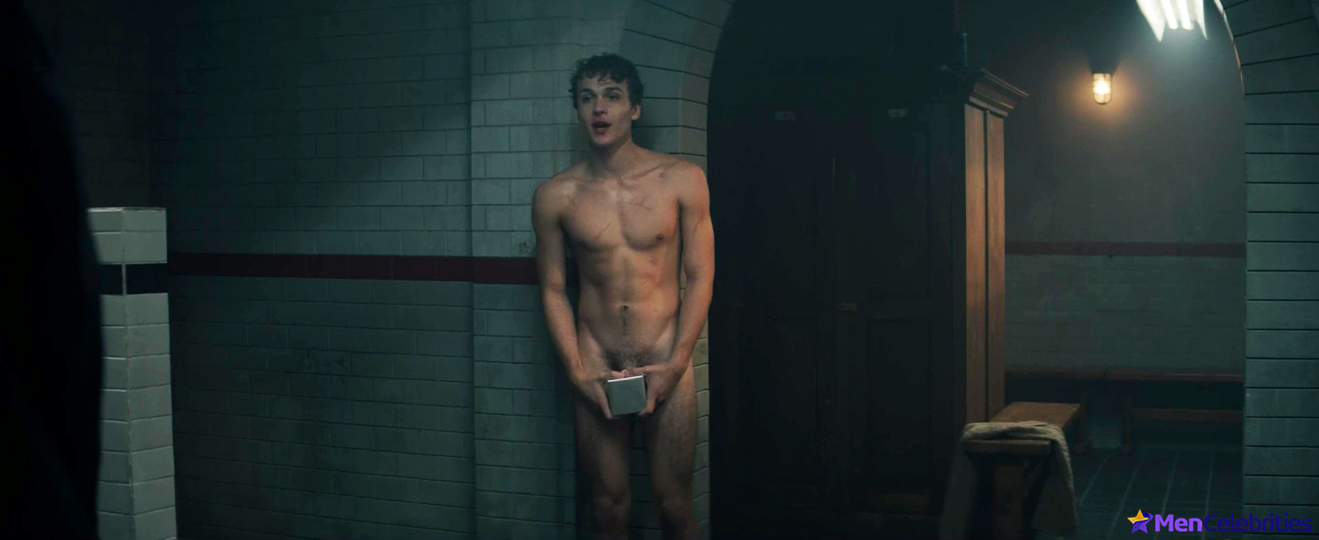 Benjamin Wadsworth nude