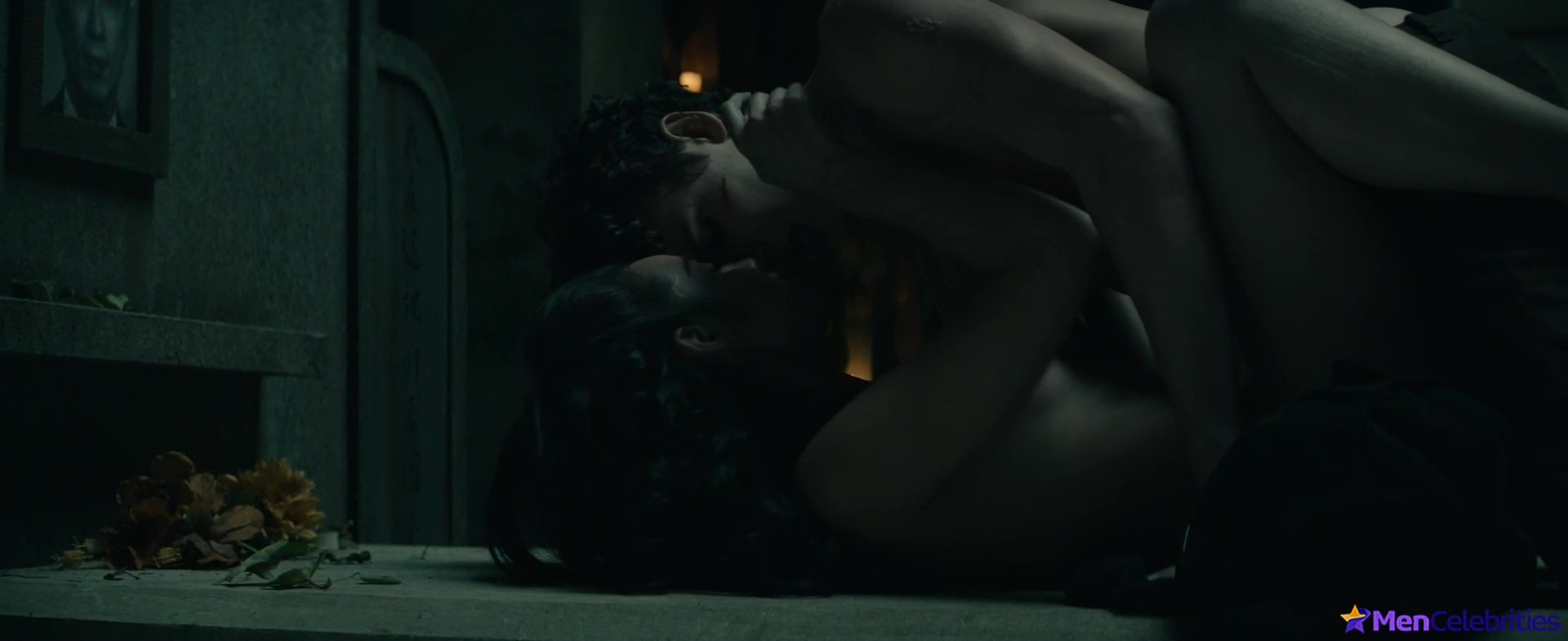 Benjamin Wadsworth nude and sex NSFW scenes