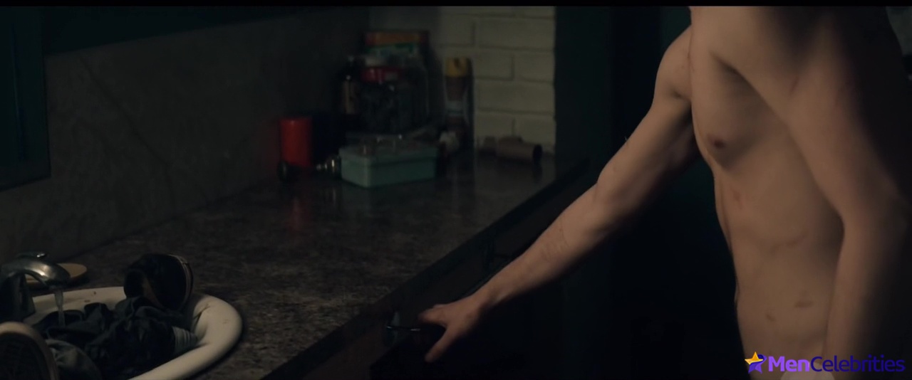 Benjamin Wadsworth nude and sex NSFW scenes