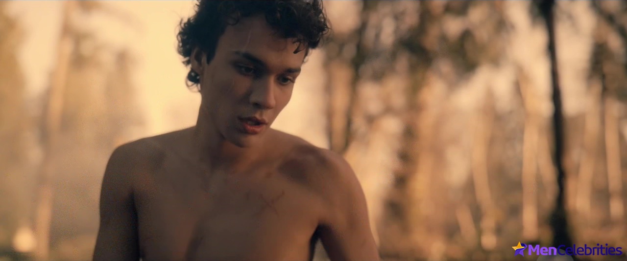 Benjamin Wadsworth nude and sex NSFW scenes