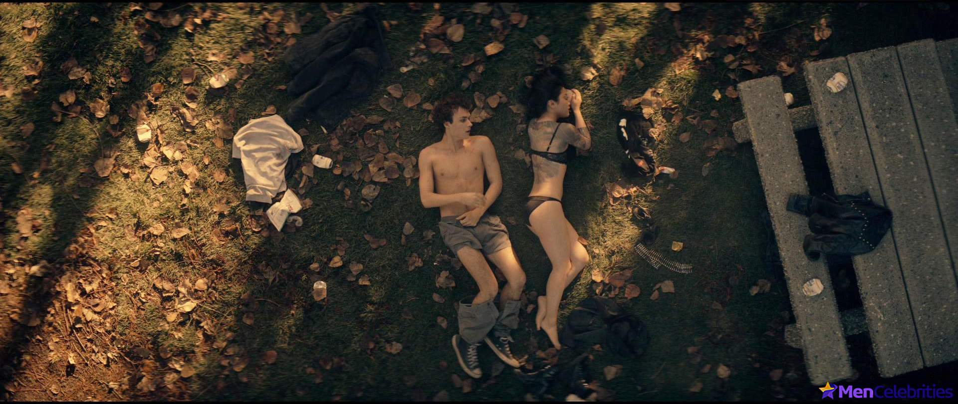Benjamin Wadsworth nude and sex NSFW scenes
