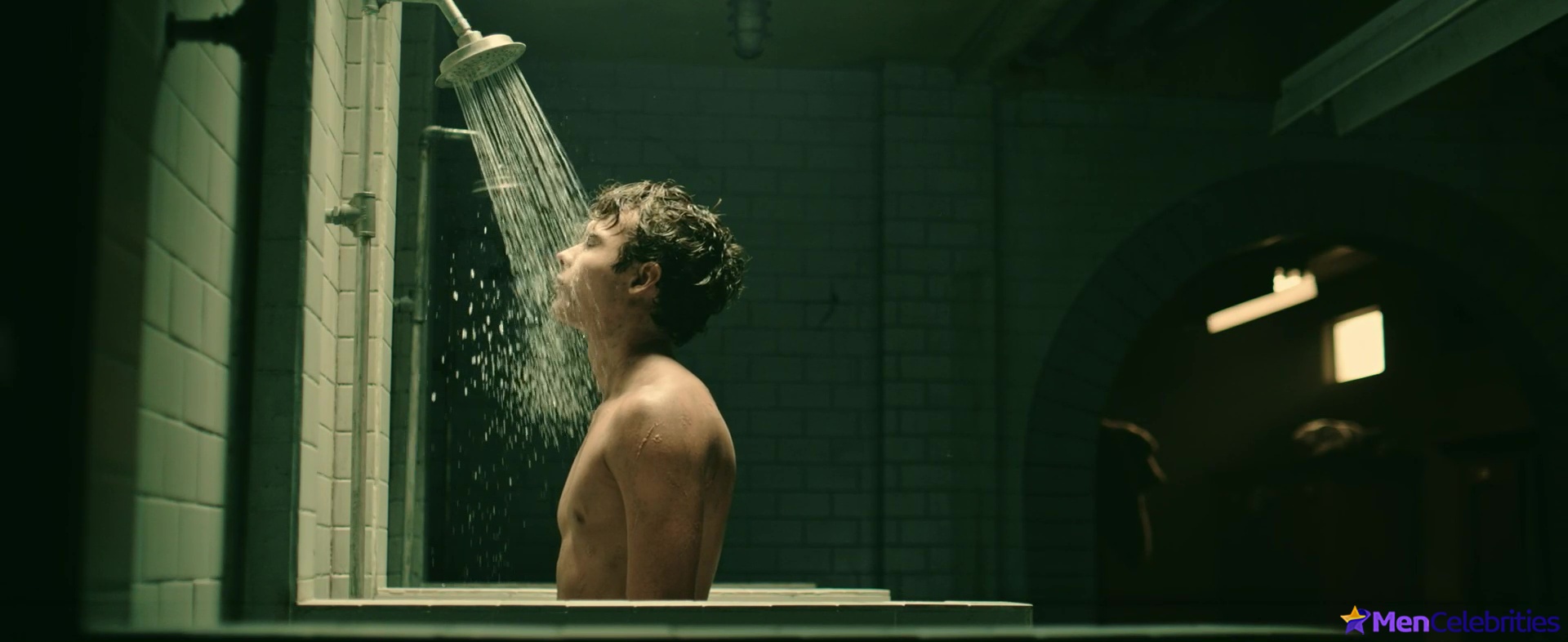 Benjamin Wadsworth nude and sex NSFW scenes