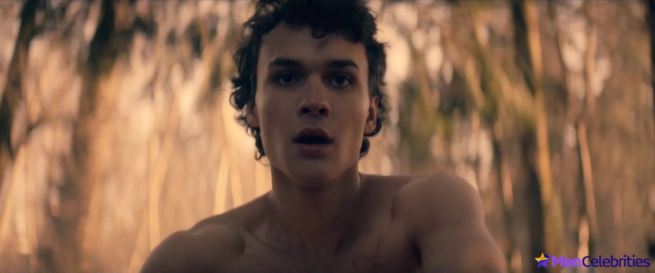 Benjamin Wadsworth nude and sex NSFW scenes