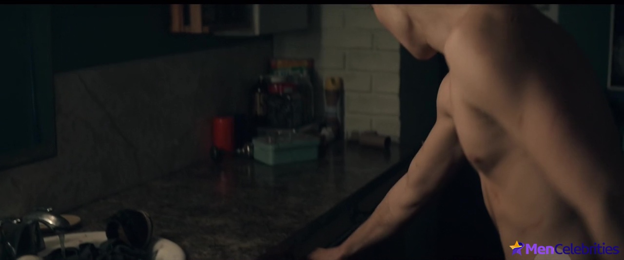 Benjamin Wadsworth nude and sex NSFW scenes