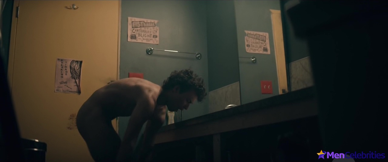 Benjamin Wadsworth nude and sex NSFW scenes