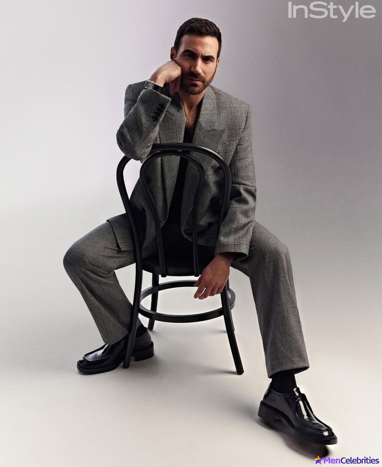 Brett Goldstein shirtless and underwear pics