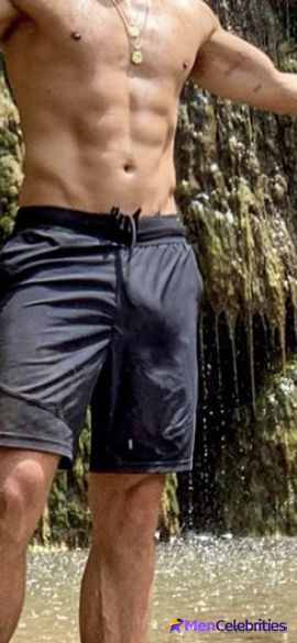 Chris Appleton shirtless and sexy pics