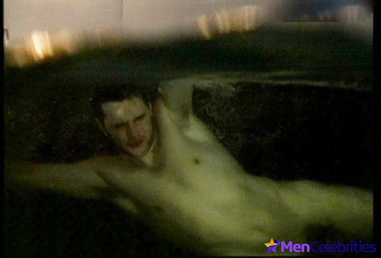 David Morrissey frontal nude