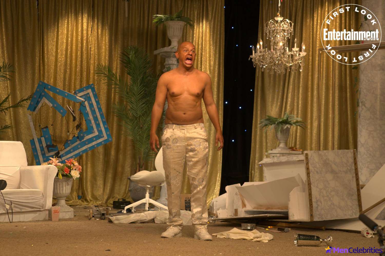 Eric Andre frontal nude and sex scenes