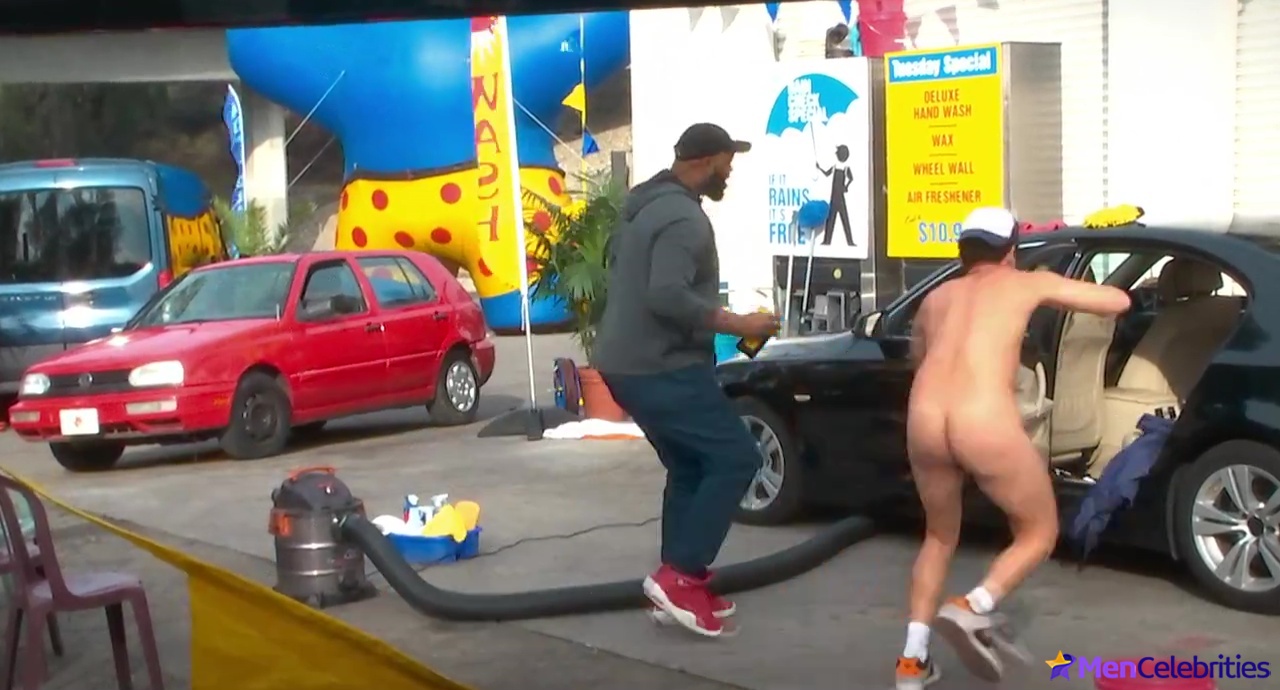 Eric Andre frontal nude and sex scenes
