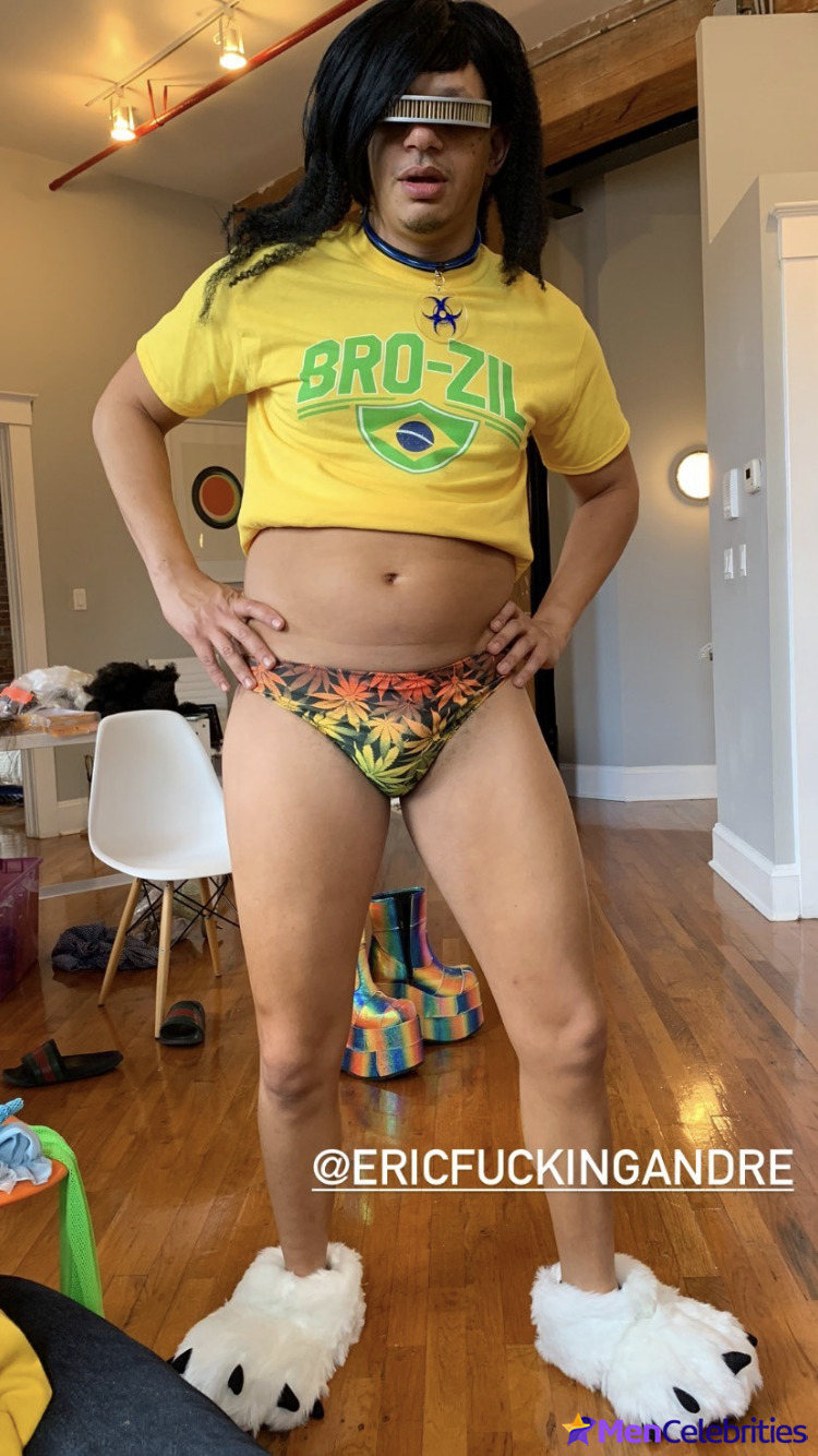 Eric Andr uncensored nude and underwear shots