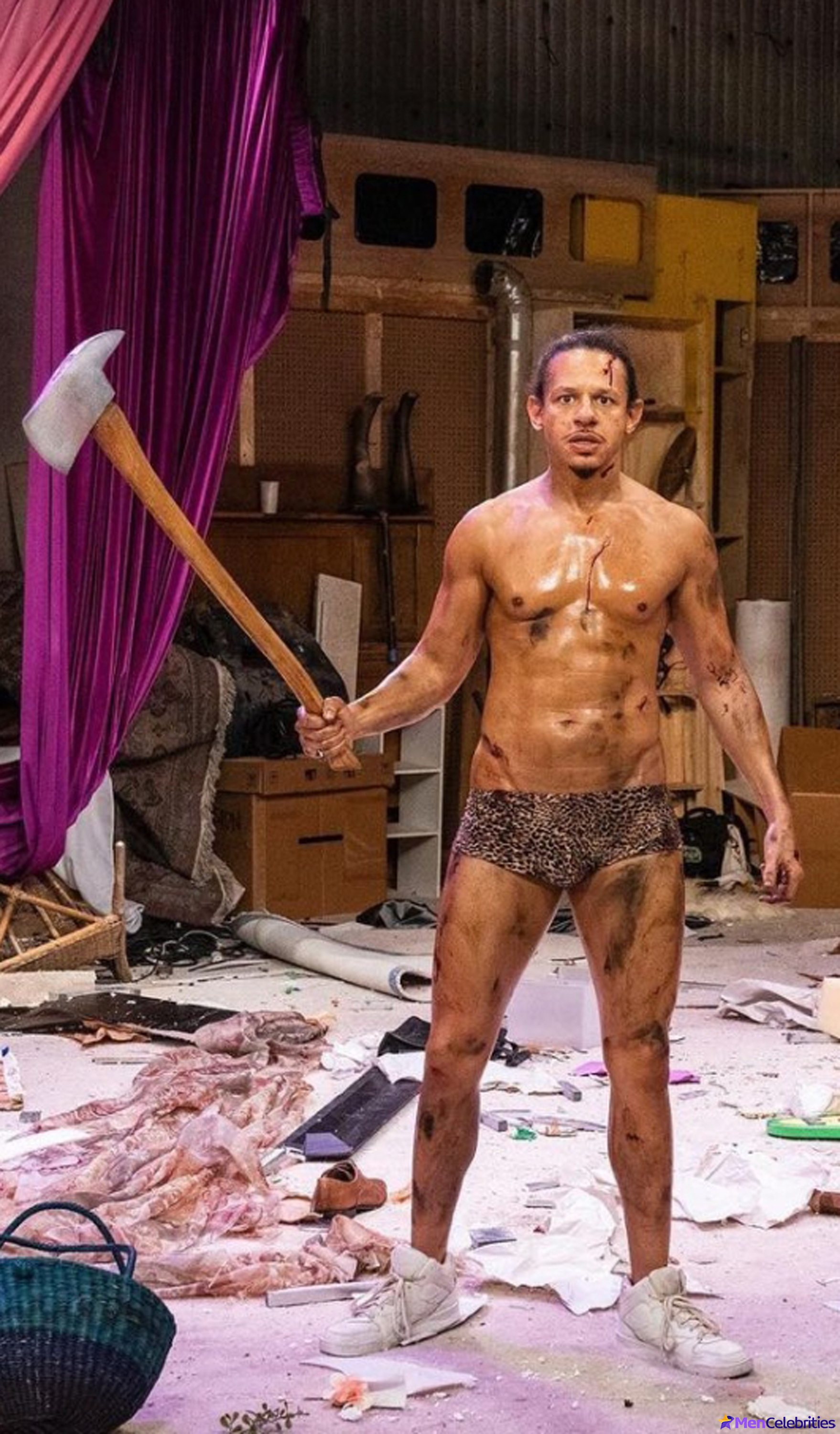 Eric Andr uncensored nude and underwear shots
