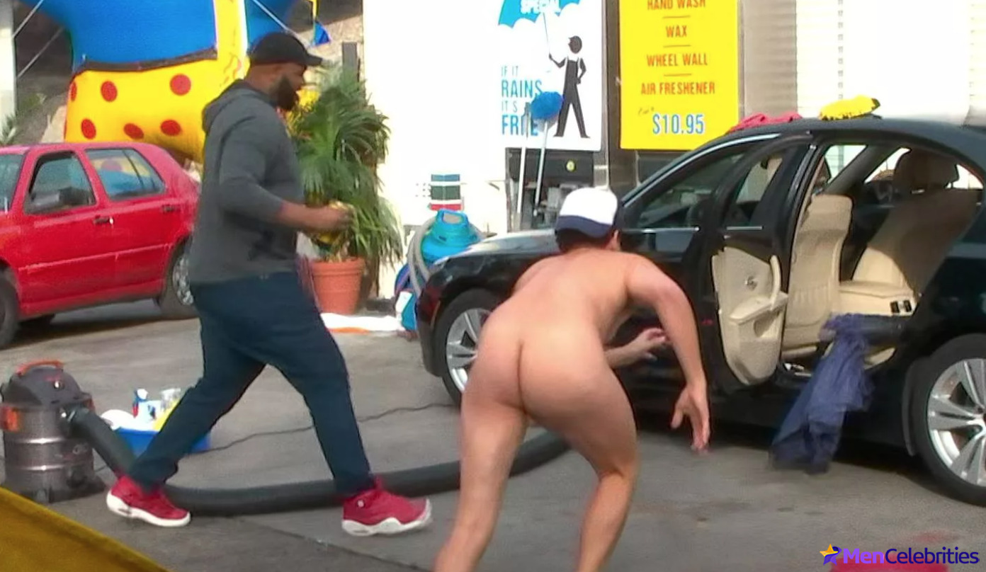 Eric Andre frontal nude and sex scenes