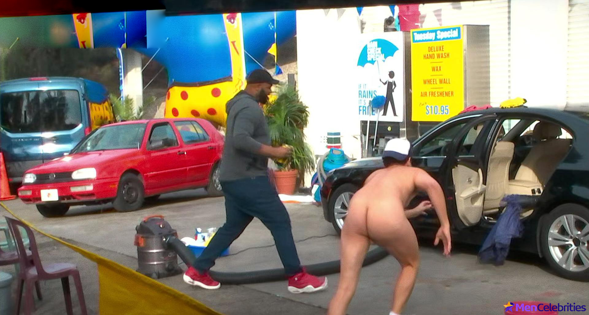 Eric Andre frontal nude and sex scenes