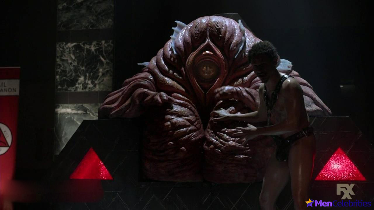 Eric Andre frontal nude and sex scenes