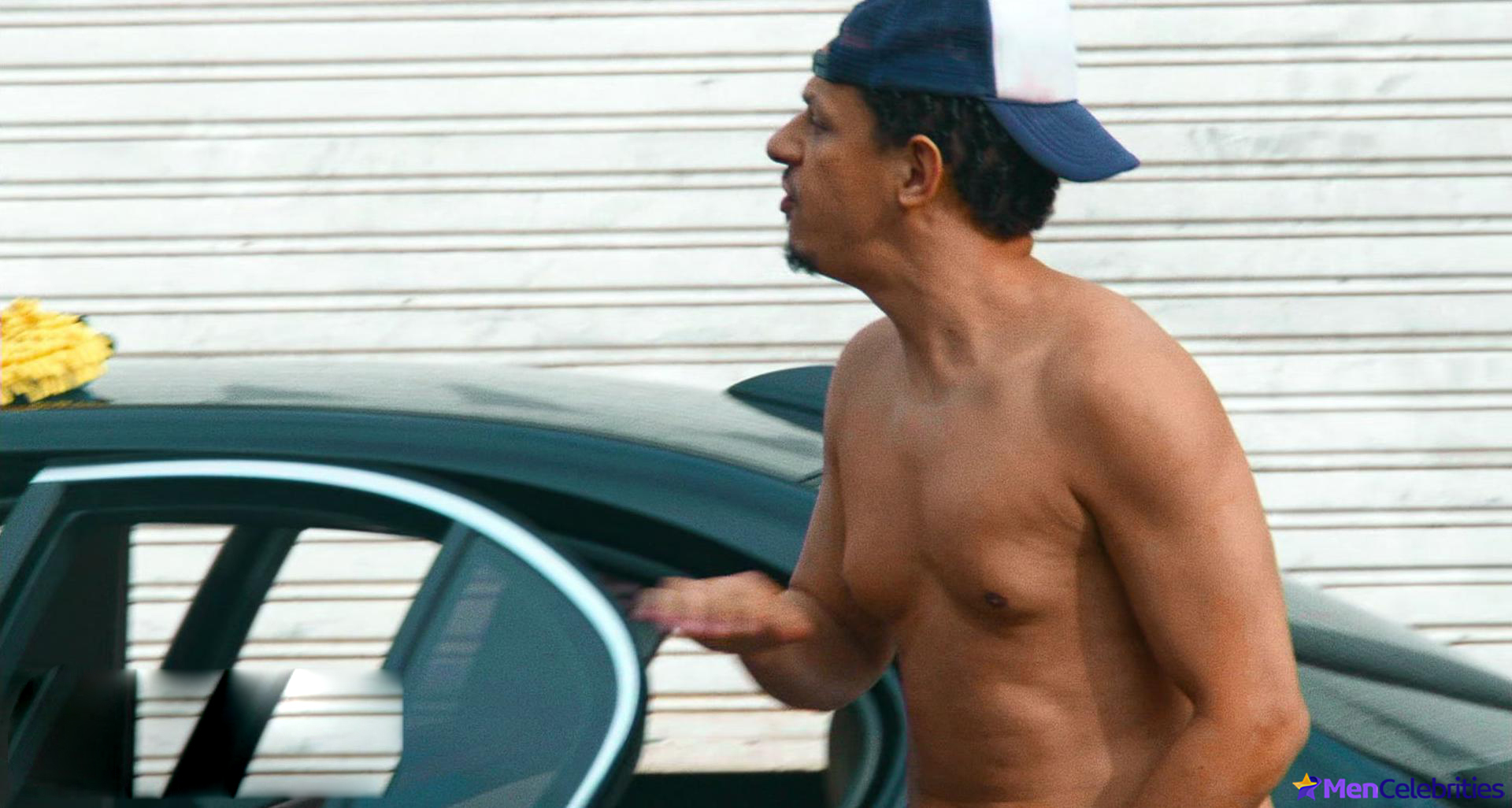 Eric Andre frontal nude and sex scenes