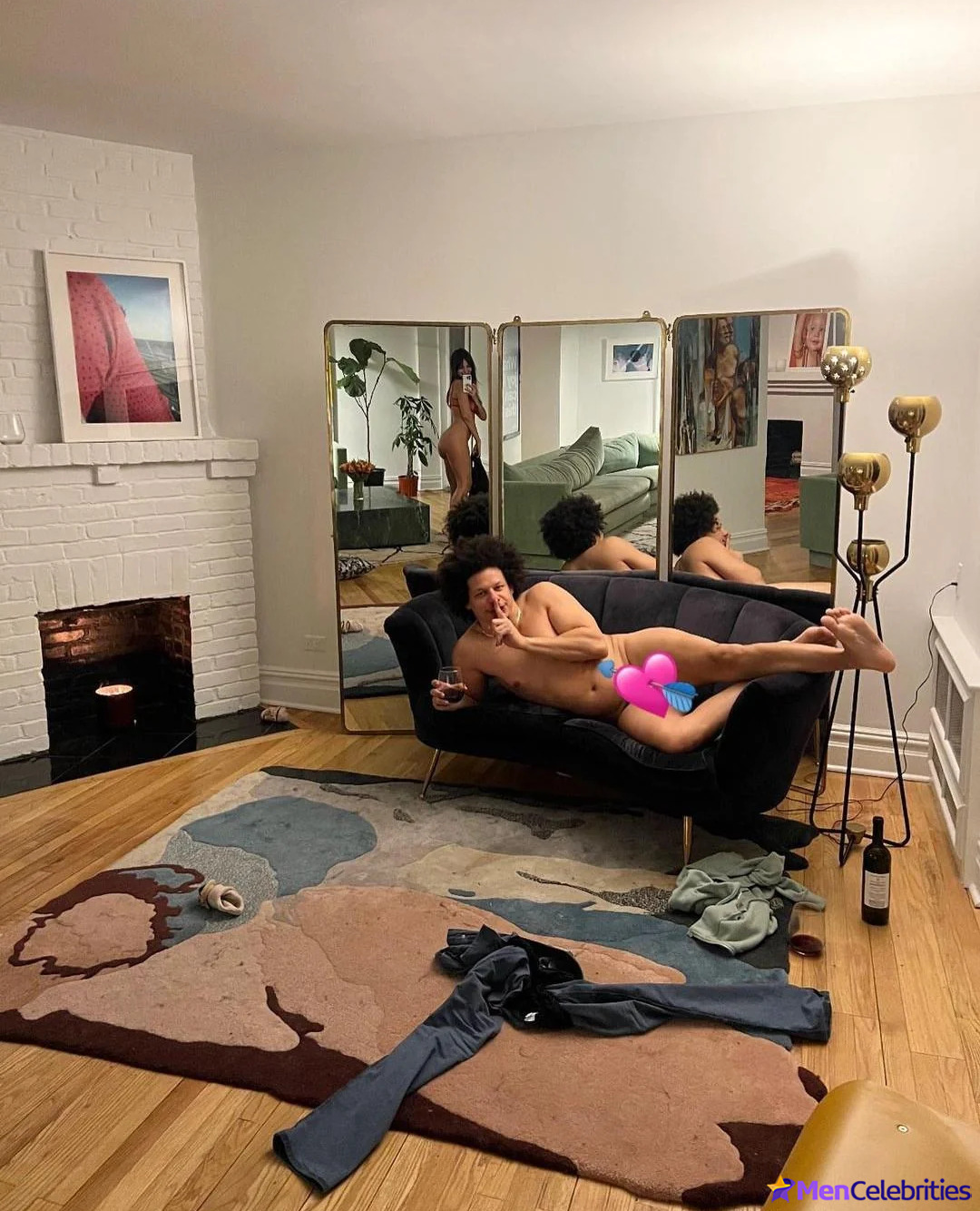 Eric Andr uncensored nude and underwear shots