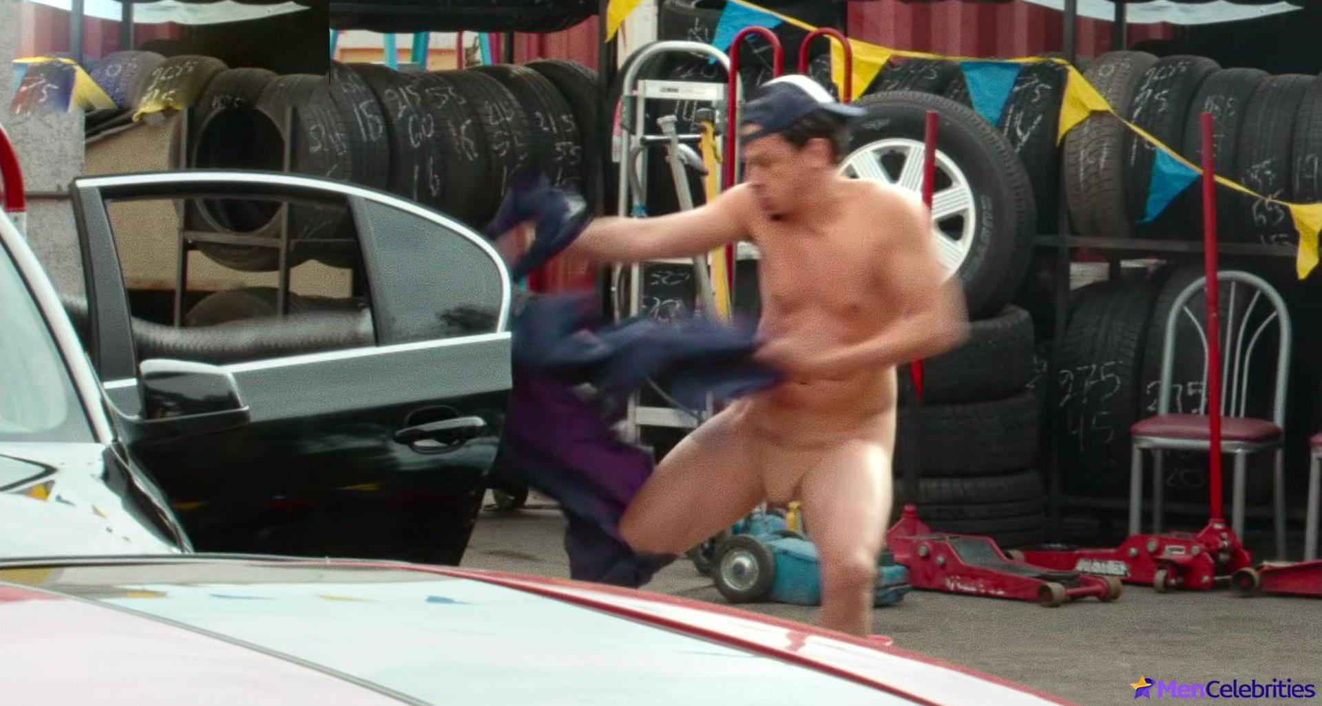 Eric Andre frontal nude and sex scenes
