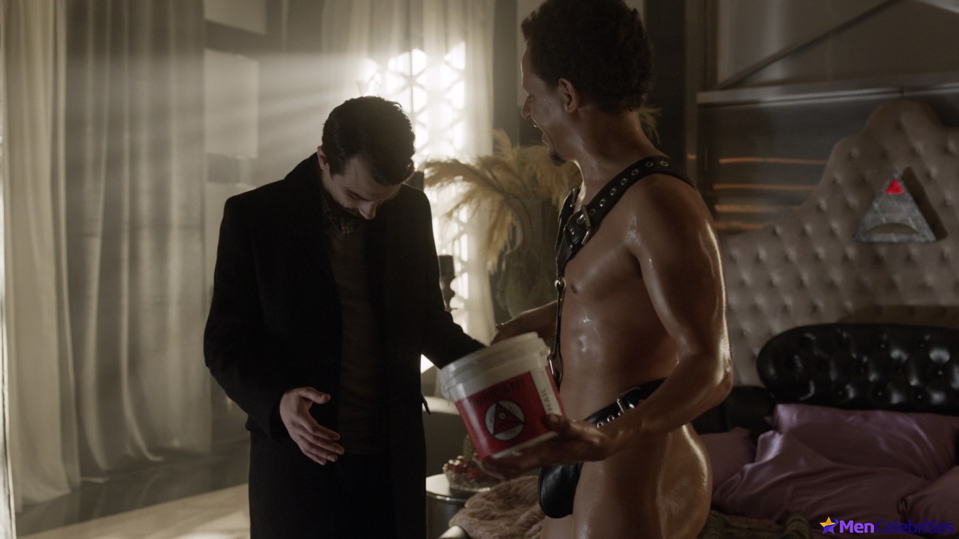 Eric Andre frontal nude and sex scenes
