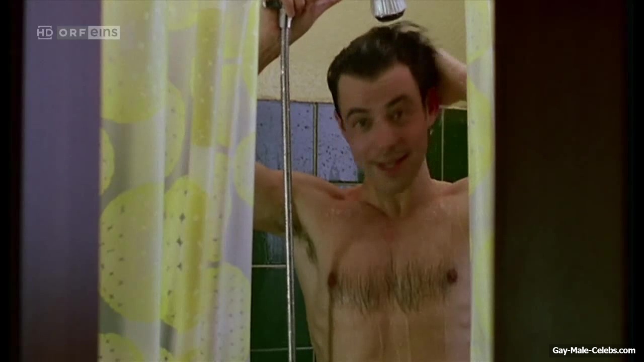 Felix Eitner Nude Dick In Shower Scenes in The Trio