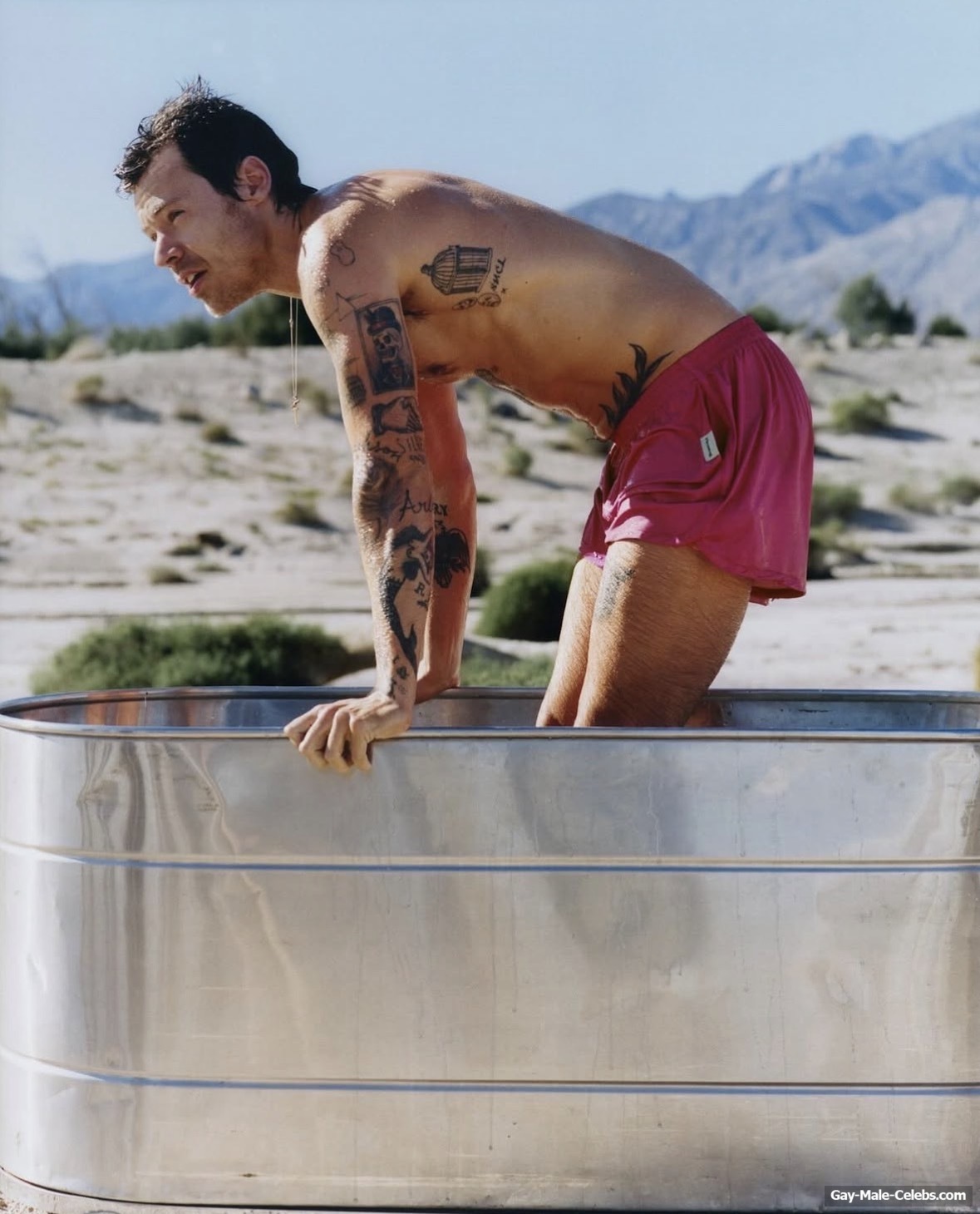 Harry Styles Shirtless And Foot Close Up Photos
