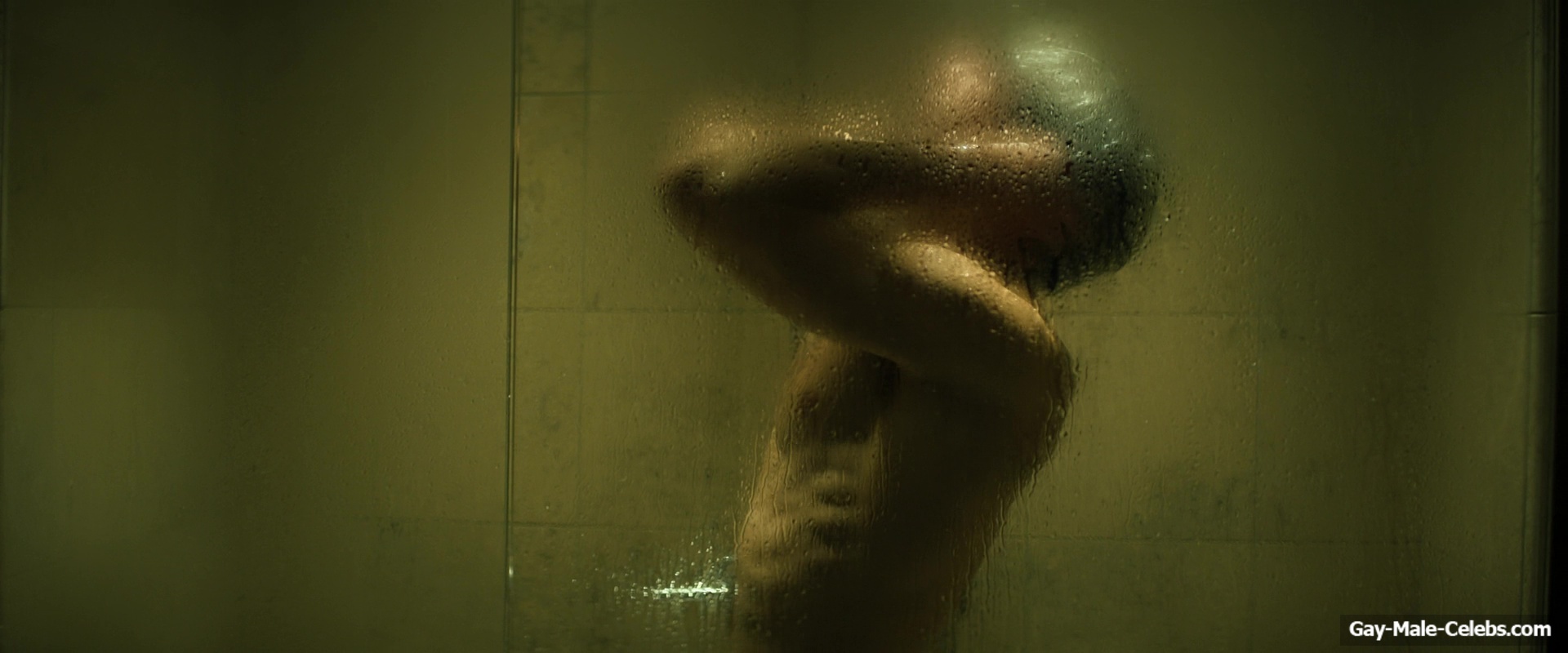 Isac Calmroth Nude Shower Scenes in Doktor Glas