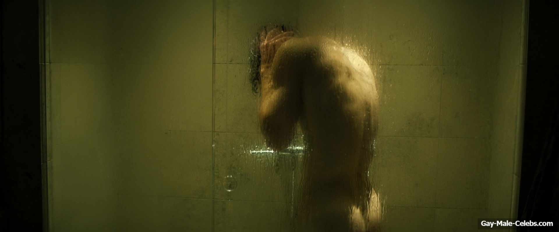 Isac Calmroth Nude Shower Scenes in Doktor Glas
