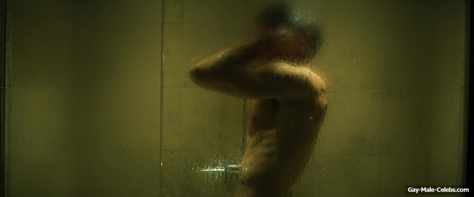 Isac Calmroth Nude Shower Scenes in Doktor Glas