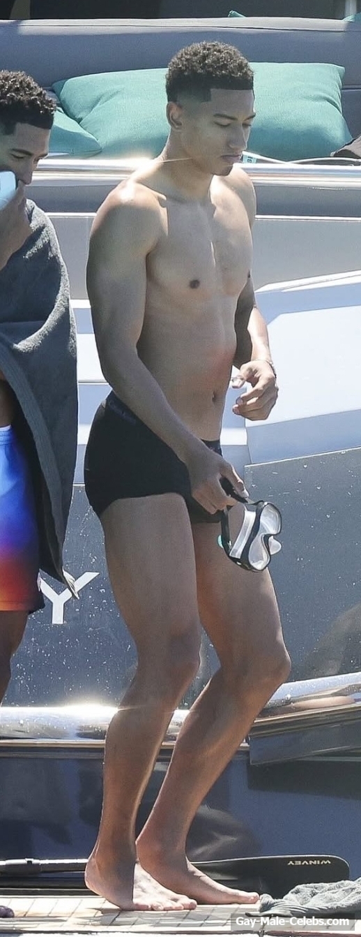 Jobe Bellingham Shirtless And Wet Underwear Pics