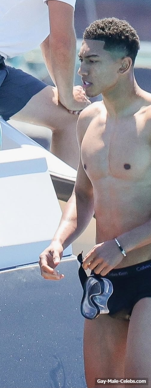 Jobe Bellingham Shirtless And Wet Underwear Pics
