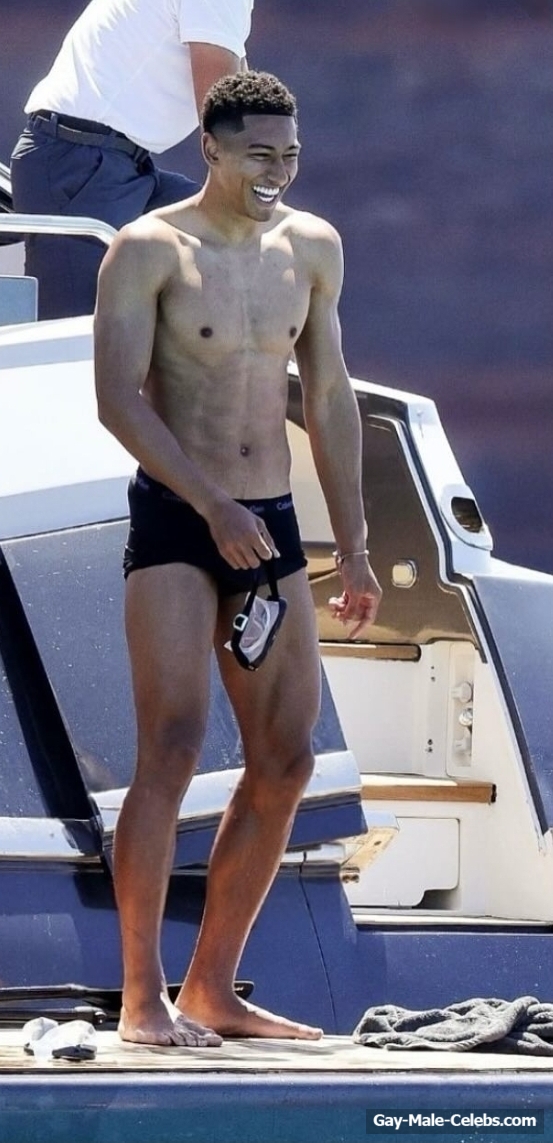 Jobe Bellingham Shirtless And Wet Underwear Pics
