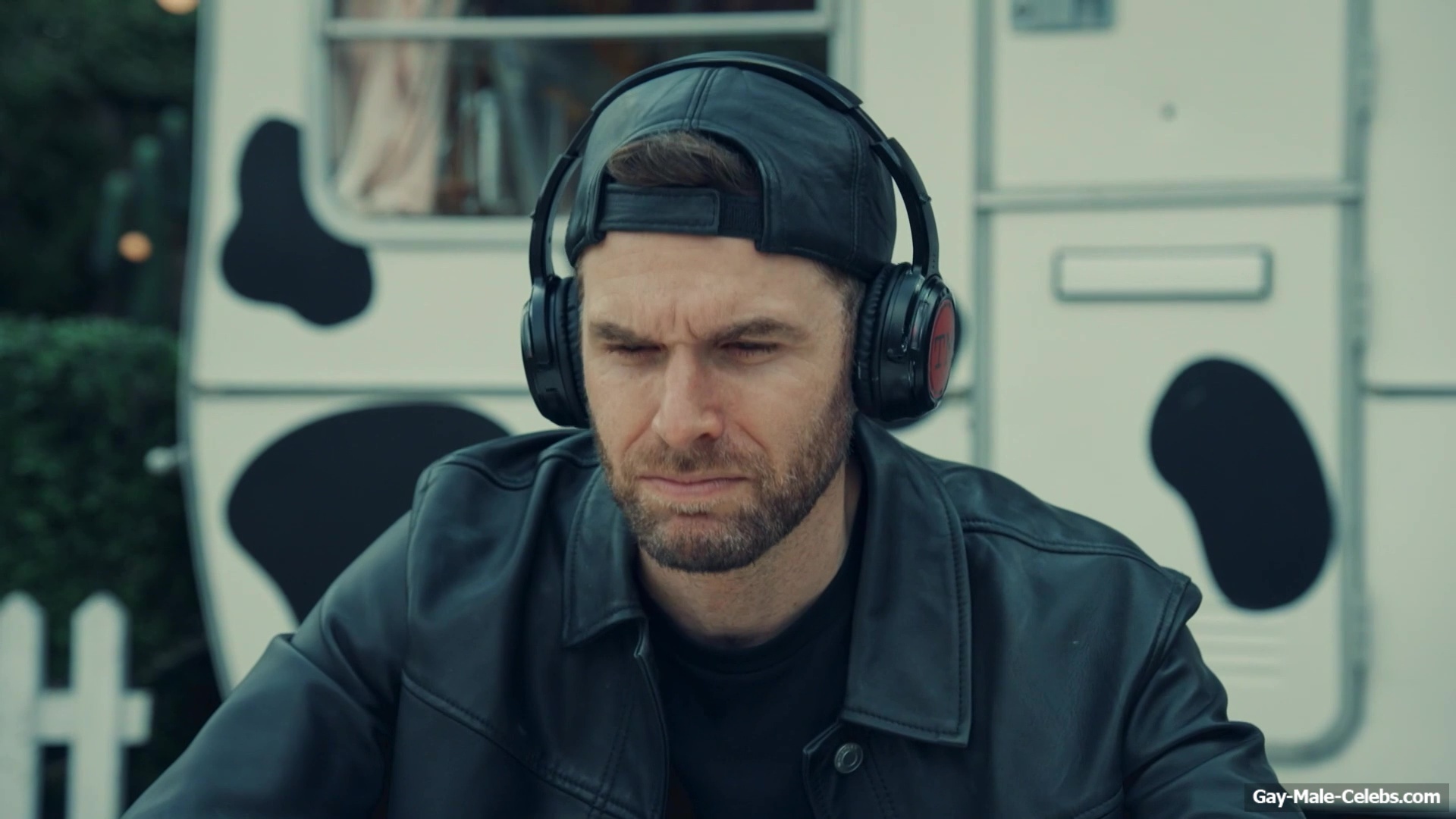 Joel Dommett Dick Bulge And Underwear in Taskmaster