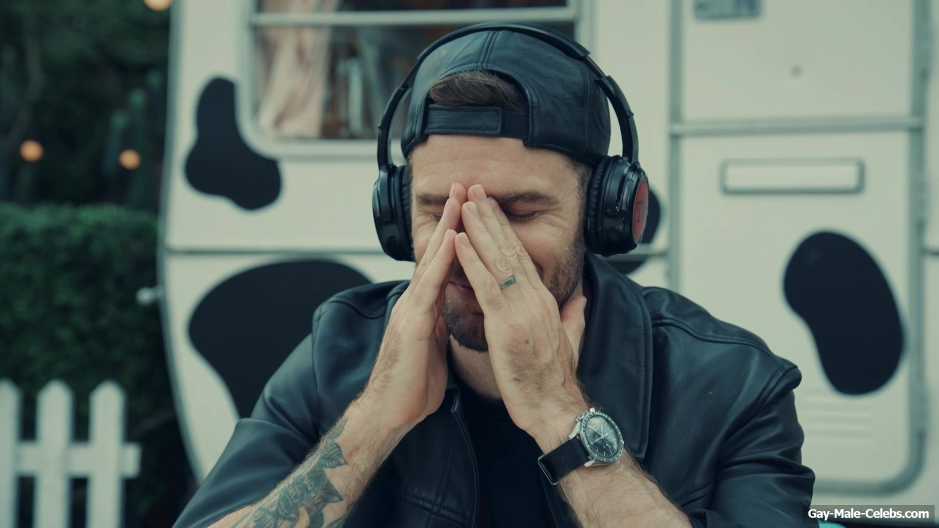 Joel Dommett Dick Bulge And Underwear in Taskmaster