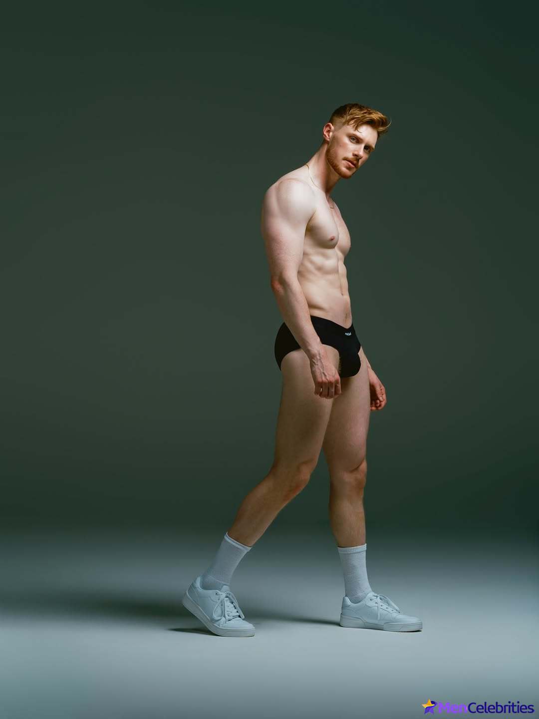 Max Parker naked and cock bulge in underwear pics