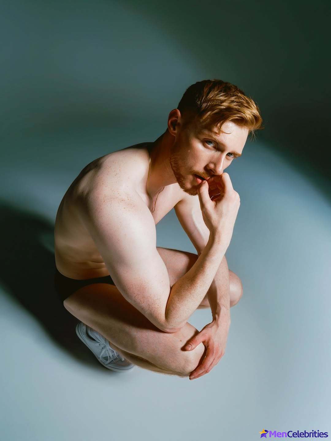 Max Parker naked and cock bulge in underwear pics