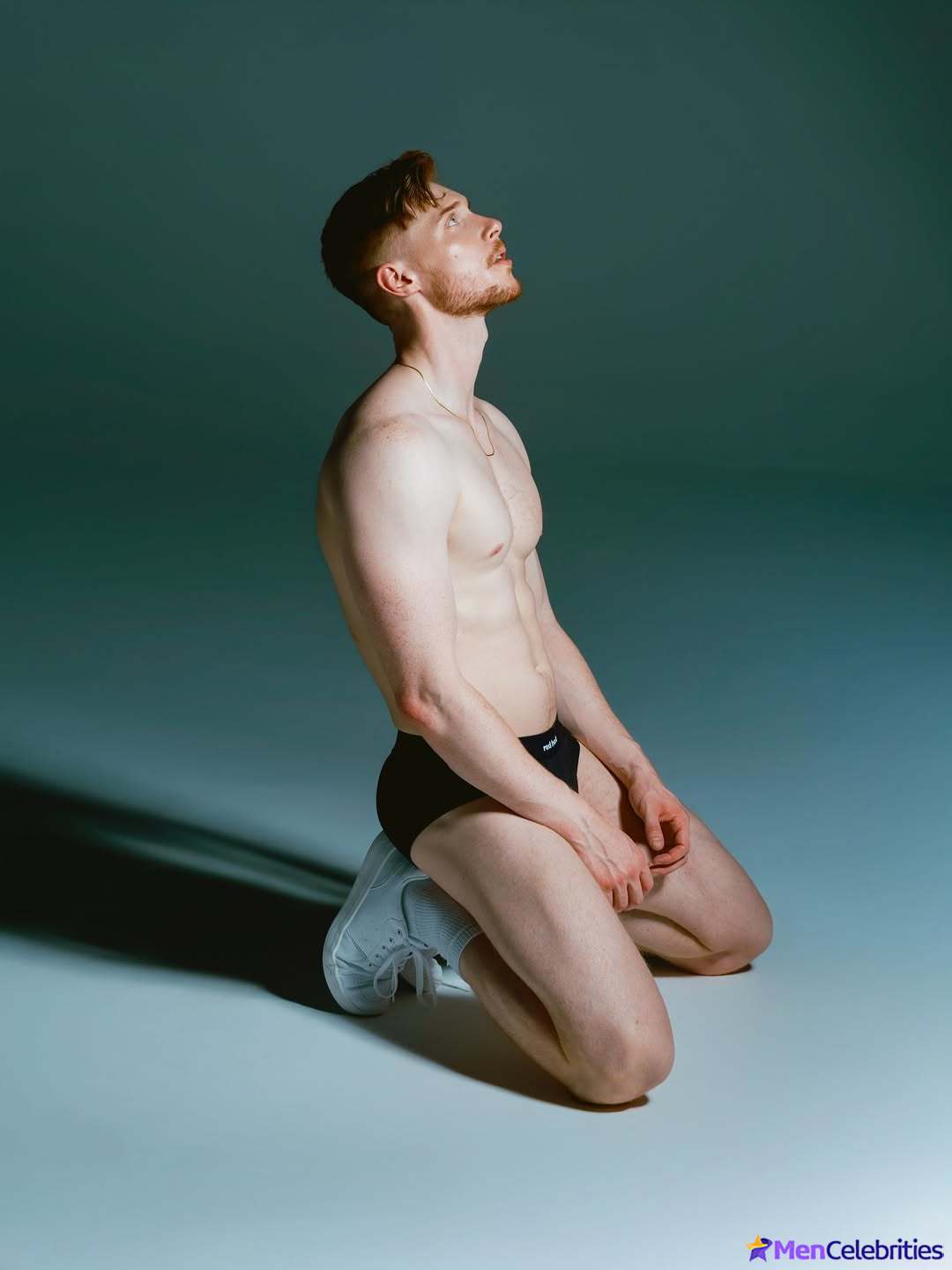 Max Parker naked and cock bulge in underwear pics