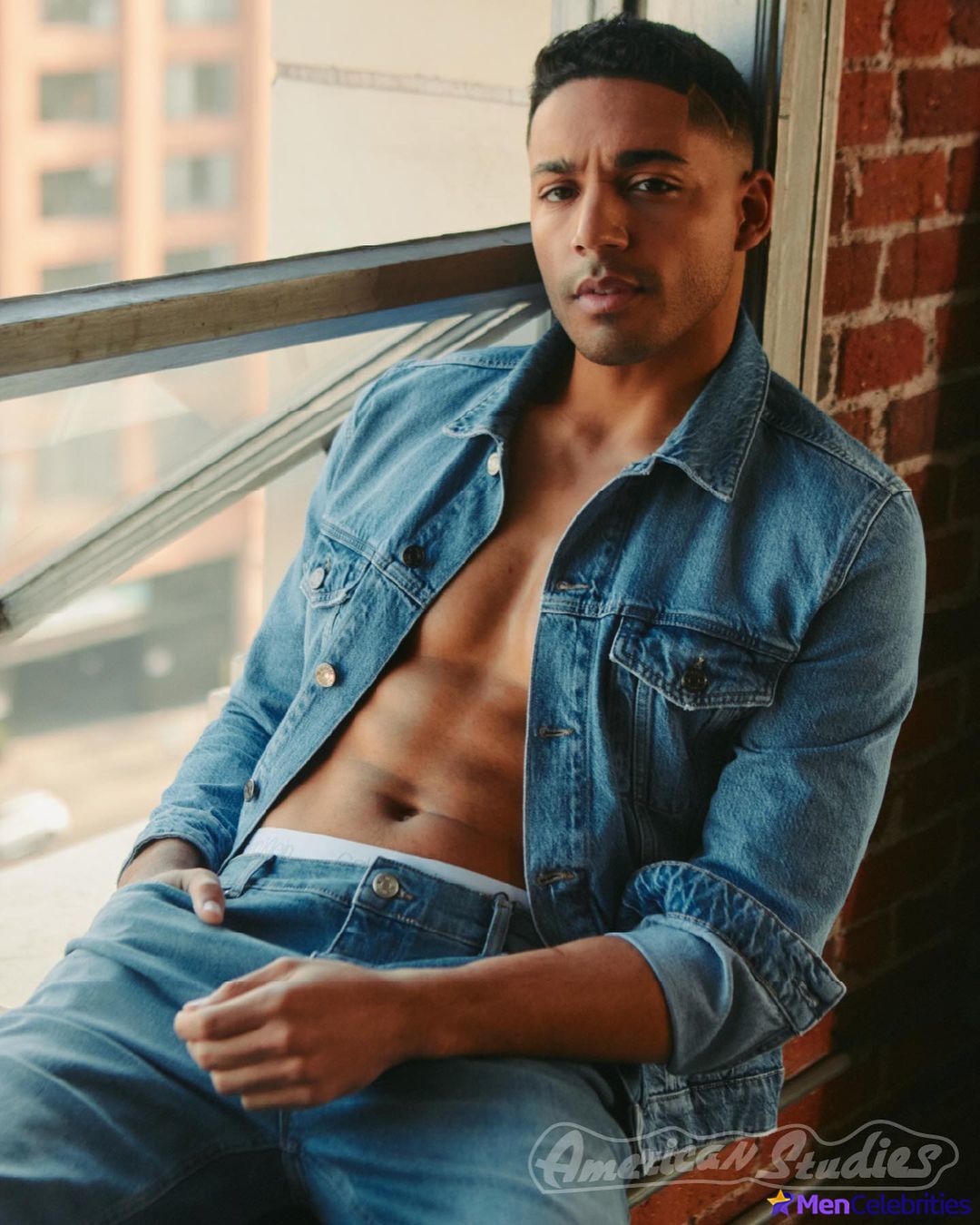 Michael Evans Behling shirtless and underwear pics